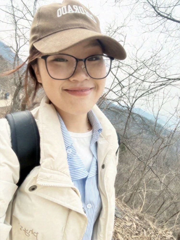颜璟个人生活照1