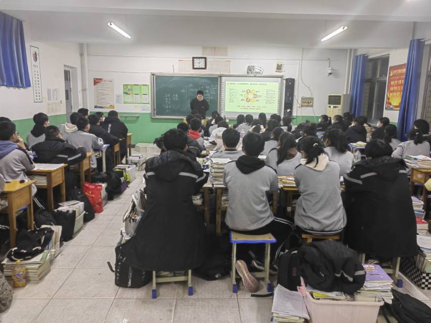 李硕个人生活照1