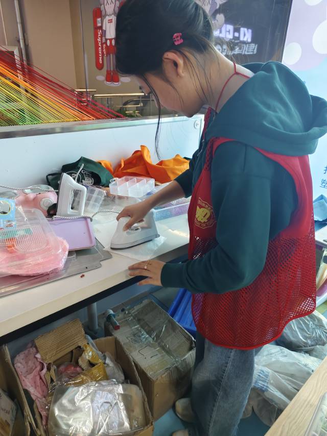 赵雨个人生活照1