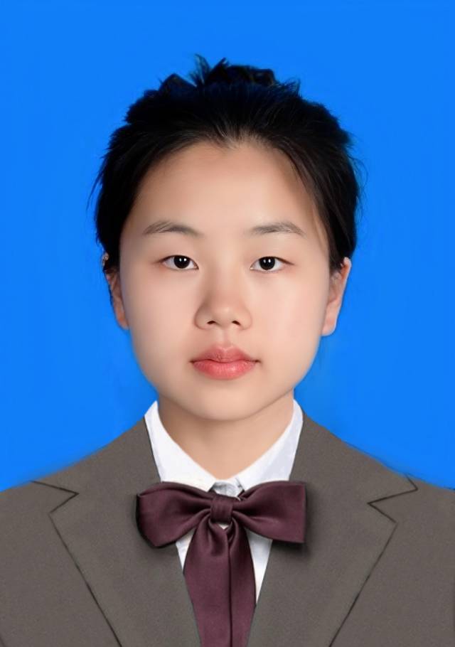 赵瑞佳个人生活照1