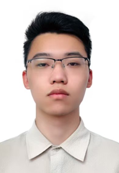 常铮昕个人生活照1