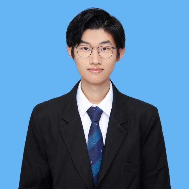 杨邵华个人生活照1