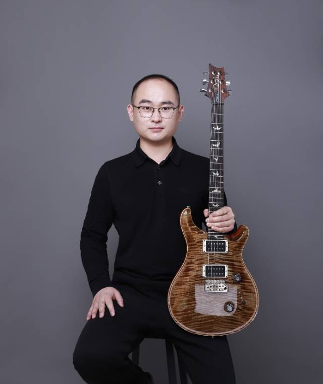 张金龙个人生活照1