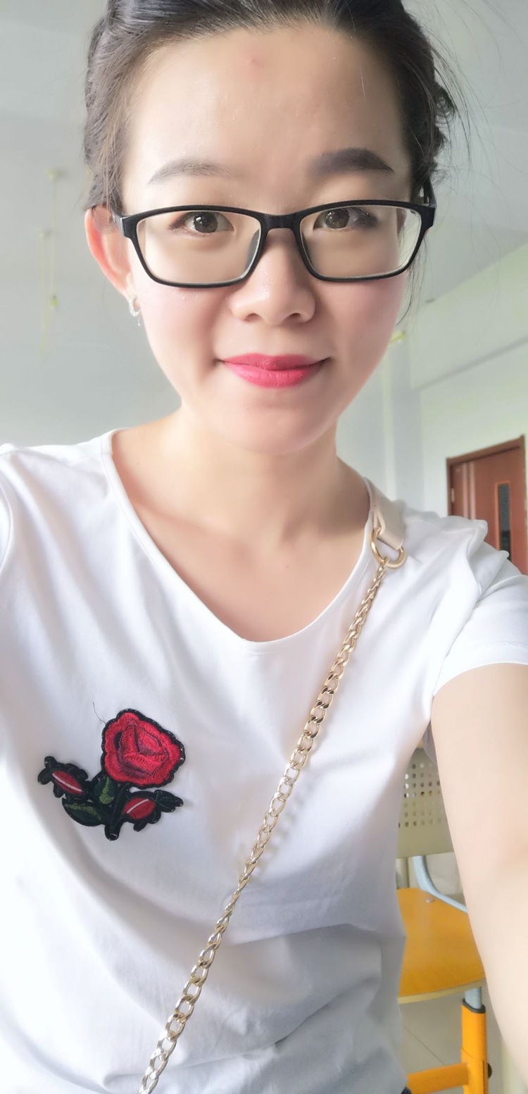 刘爽个人生活照1
