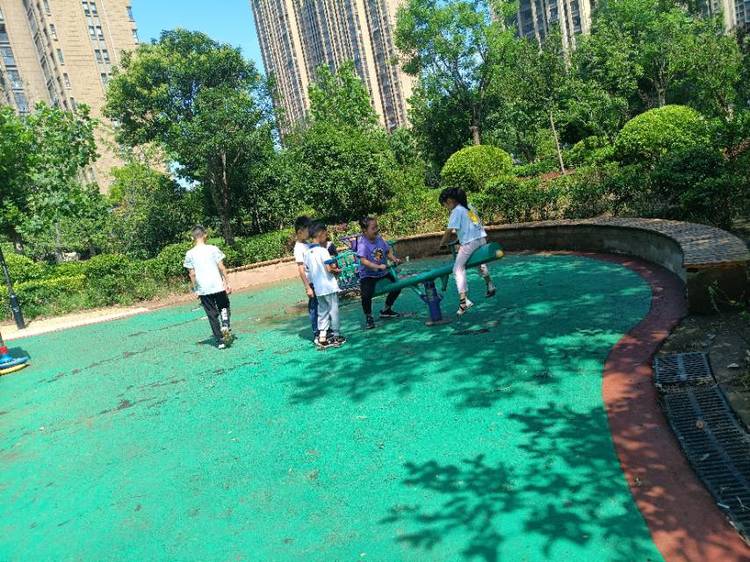 孙凤英个人生活照1