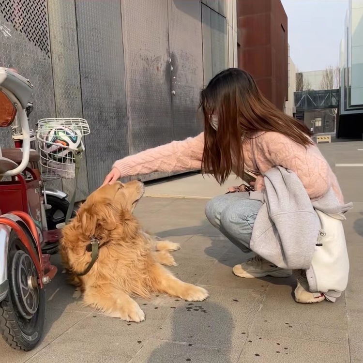王昱程个人生活照1
