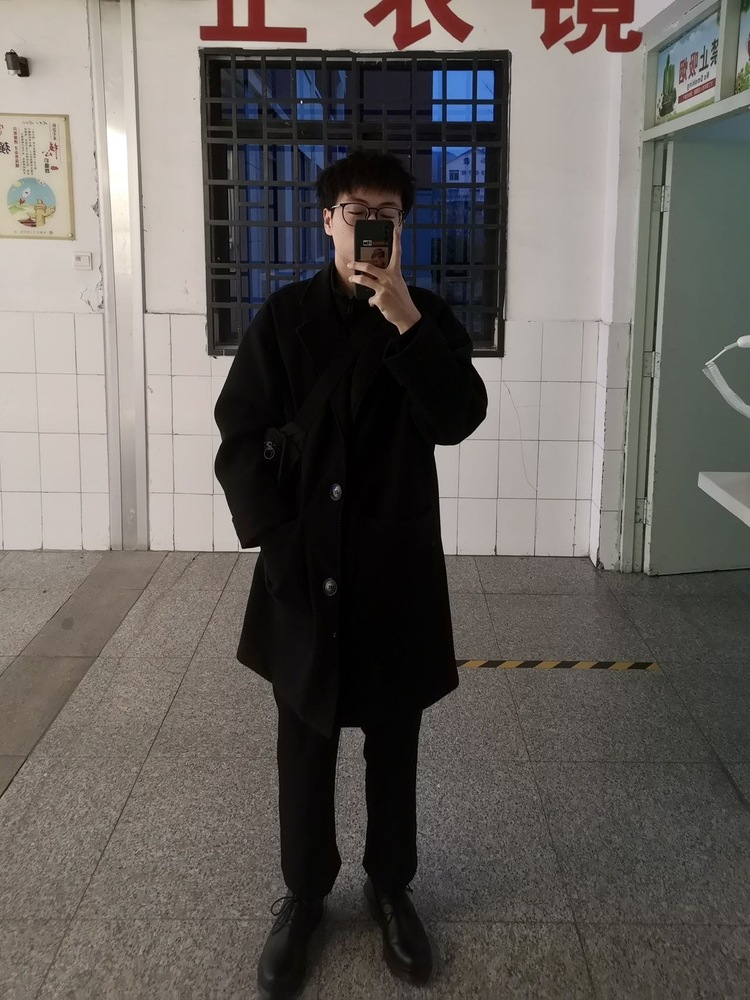 毕正辉个人生活照1