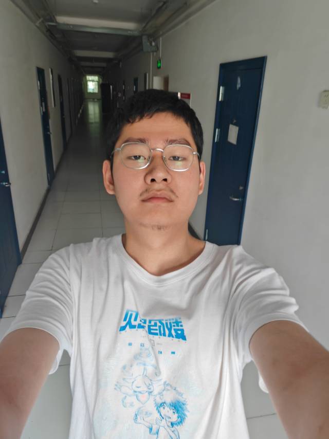 马处个人生活照1