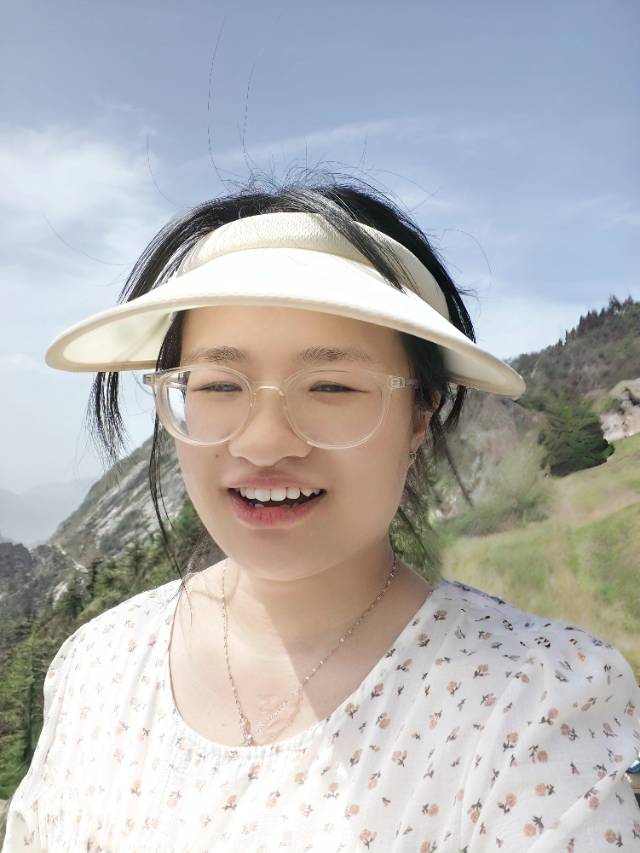 王桢玉个人生活照1