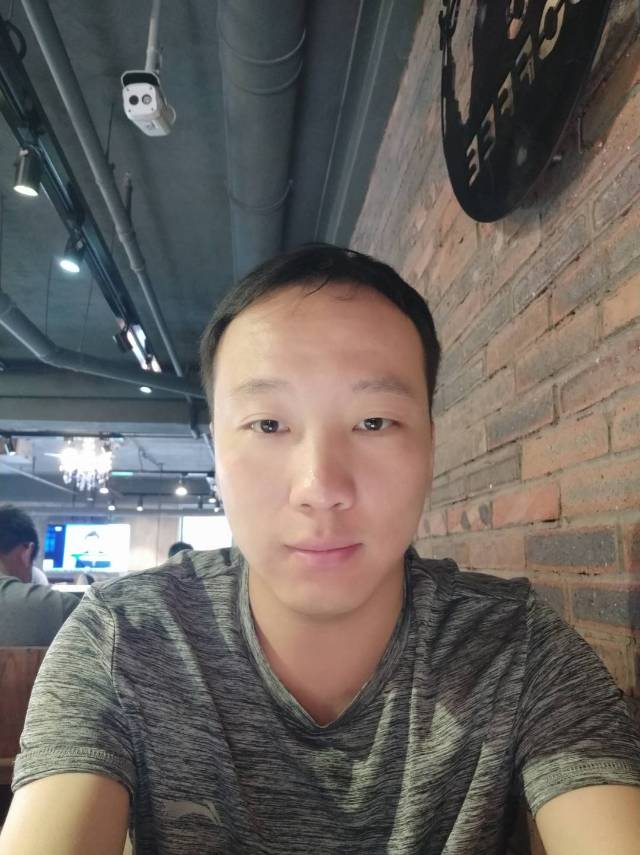 盖老师个人生活照1