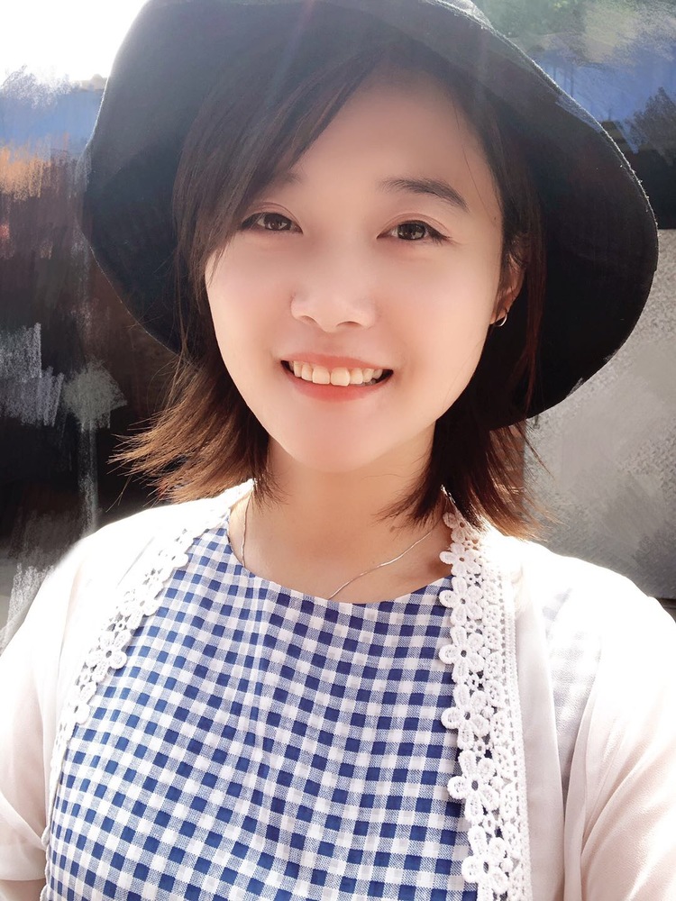 杨杨个人生活照1