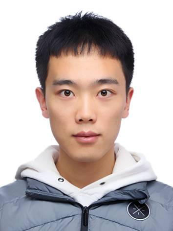尚文龙个人生活照1