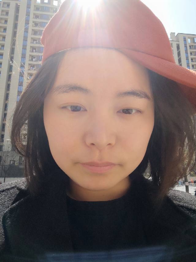 Vickie个人生活照1