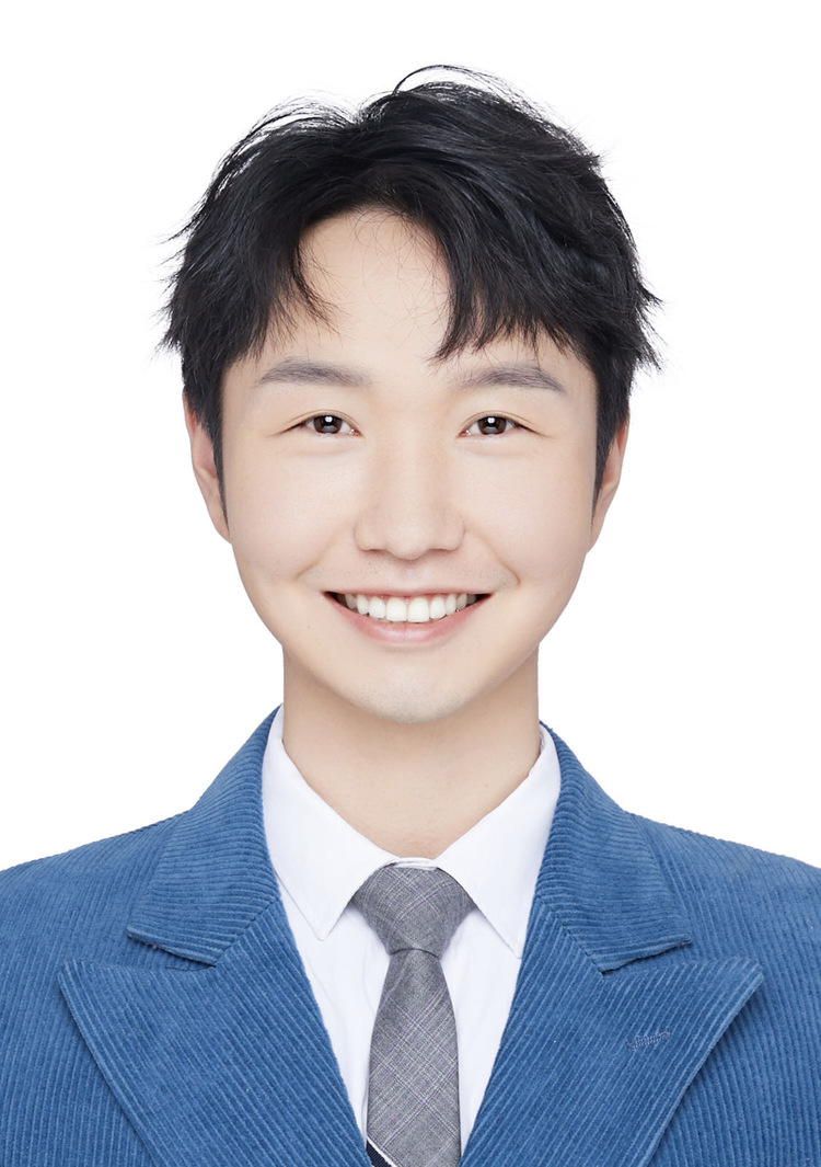 孟克个人生活照1