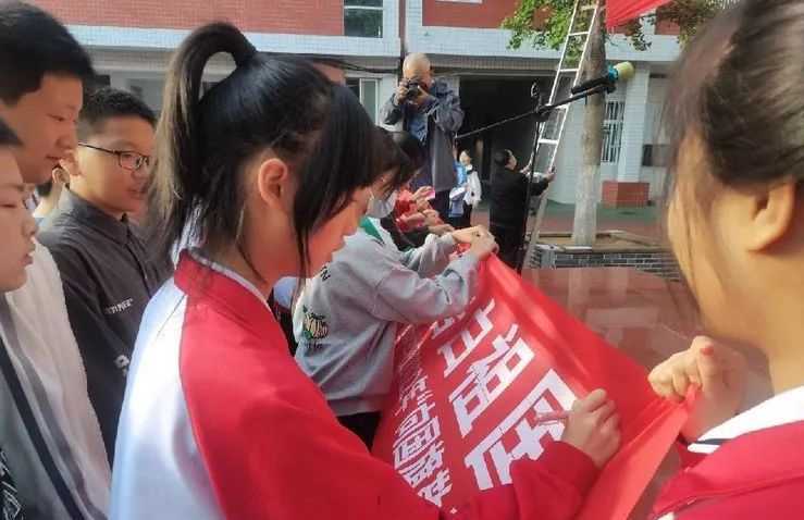 李丹丹个人生活照2