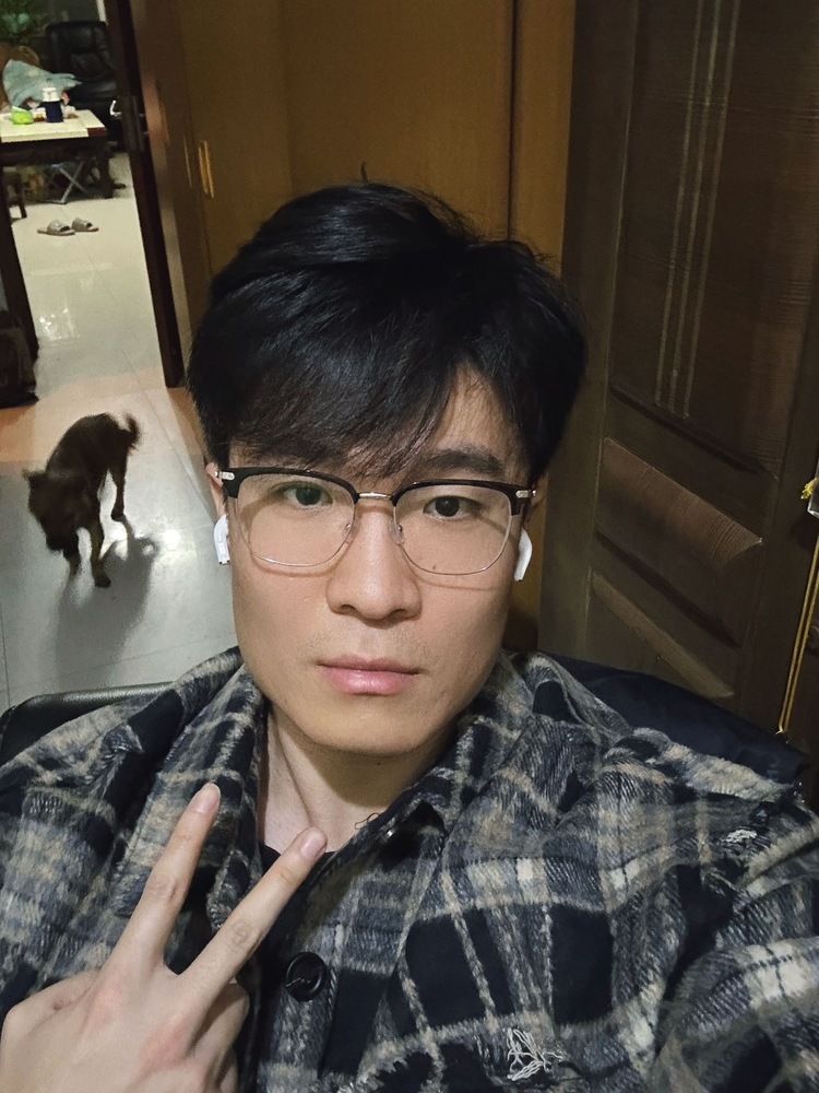 刘昂个人生活照4