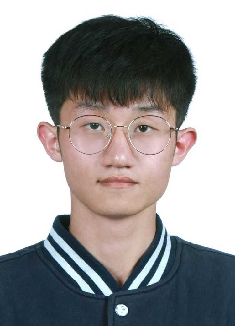 鞠泽昊个人生活照1