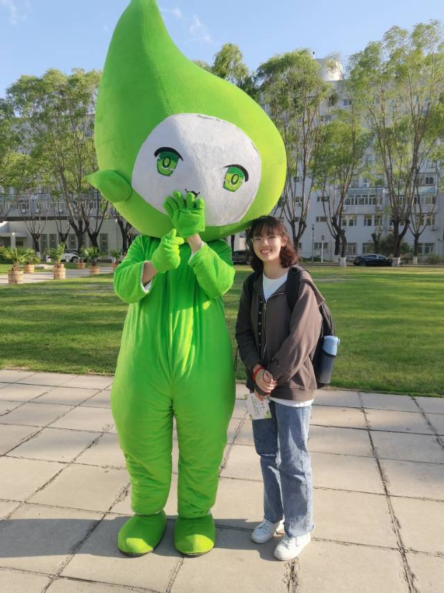 尹婷婷个人生活照7