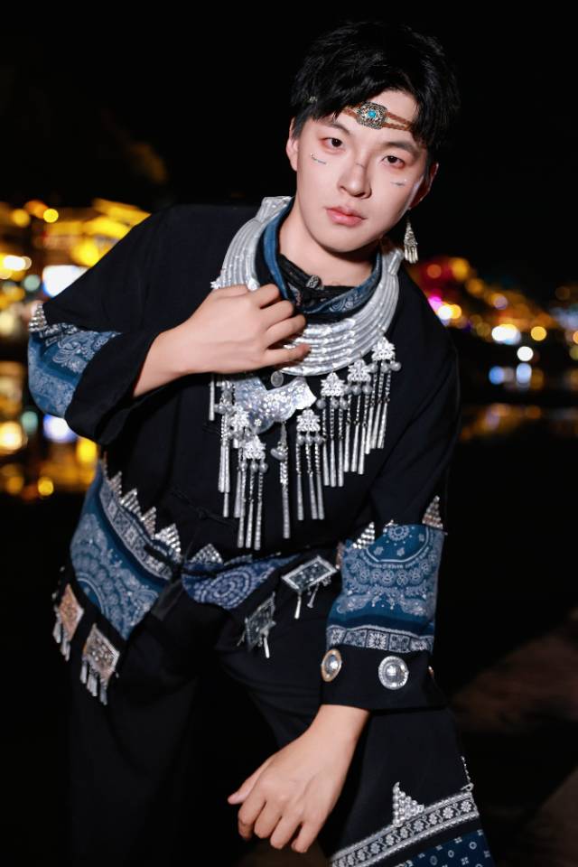 李老师个人生活照1