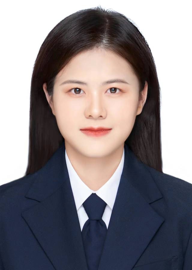 唐佳丽个人生活照1
