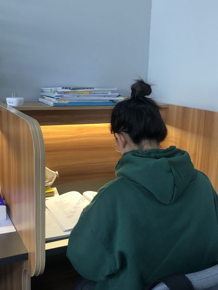 刘娜个人生活照1