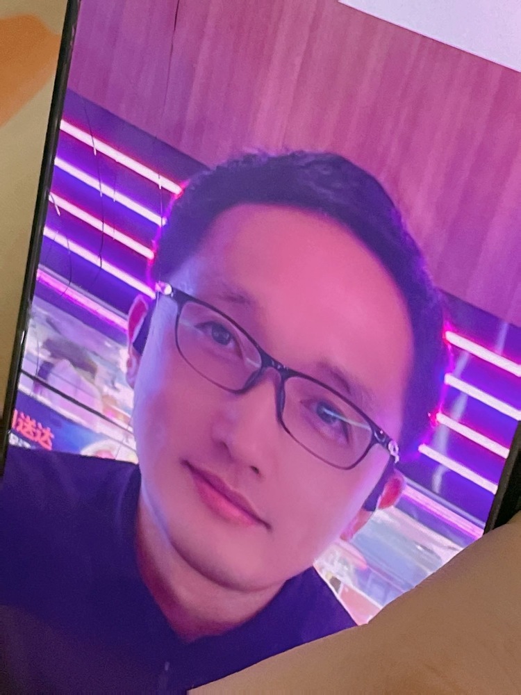 郭老师个人生活照1