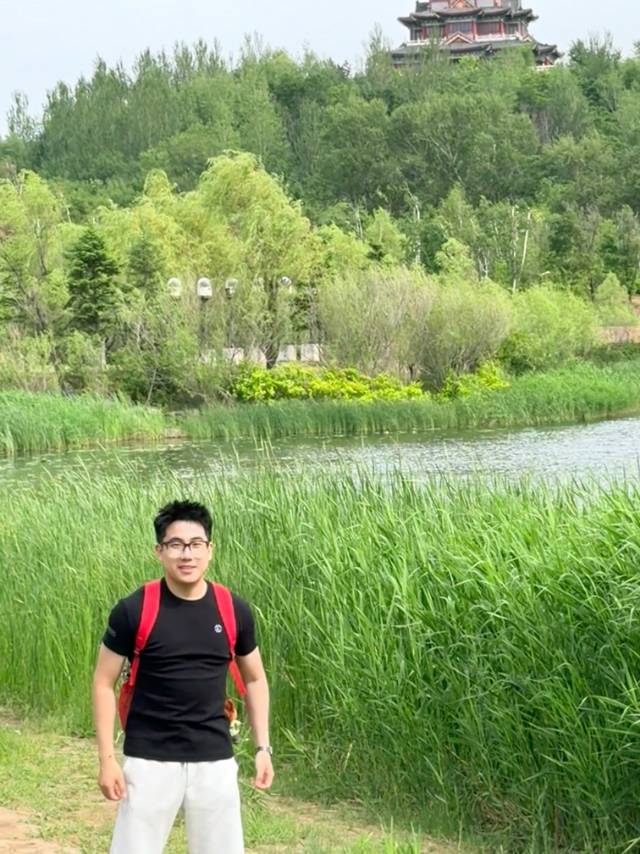 郭春岭个人生活照2