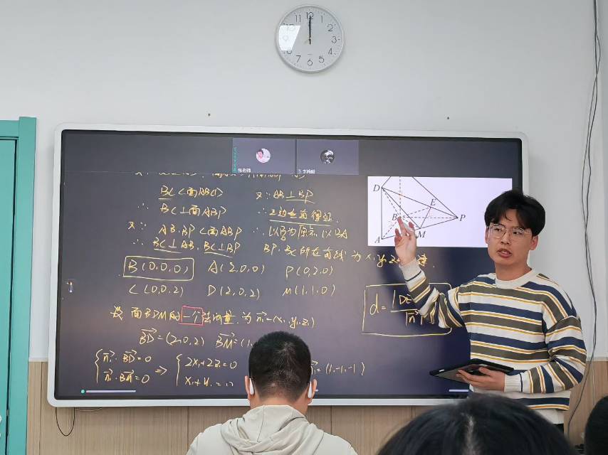 张森个人生活照2
