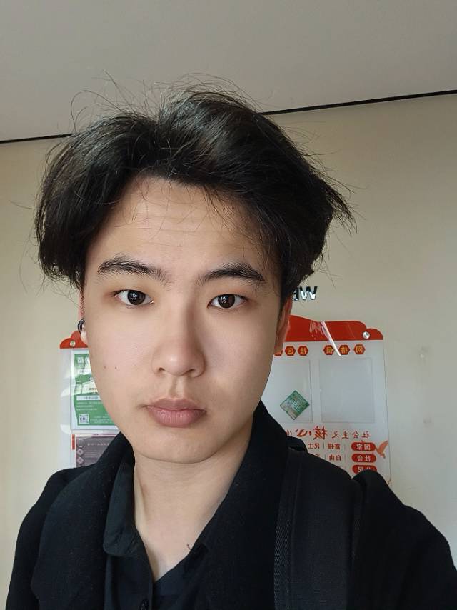 张森个人生活照5