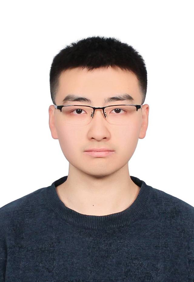 夏叶垚个人生活照1