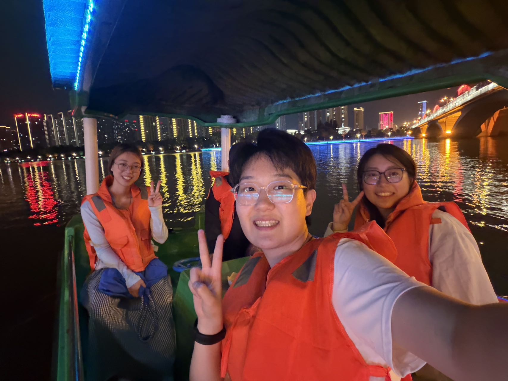 温雅欣个人生活照1