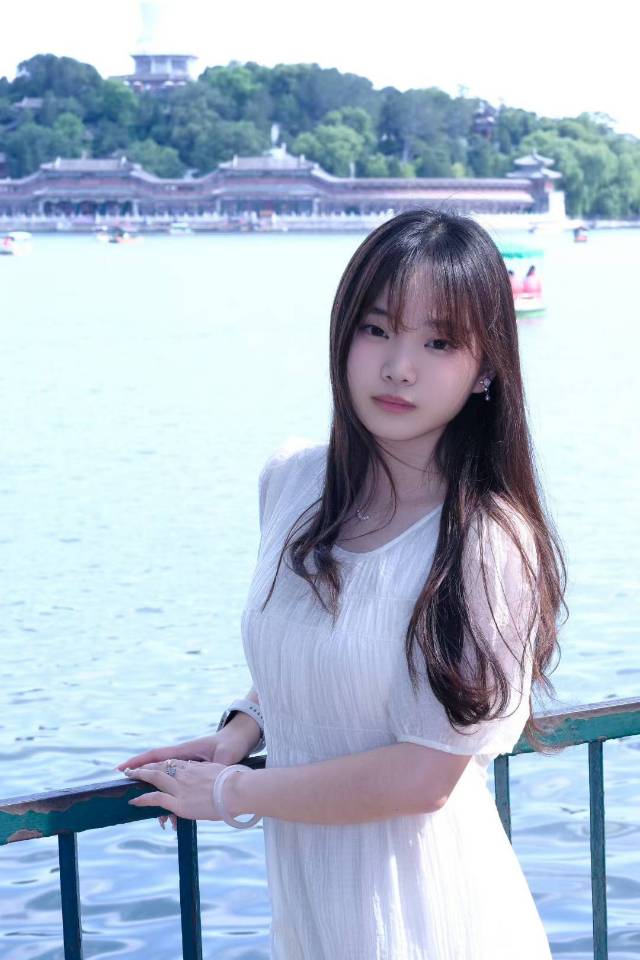 张子萱个人生活照1