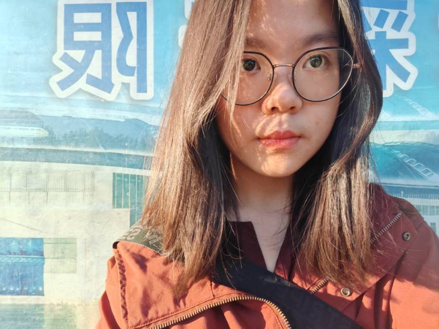 陈锶琳个人生活照1