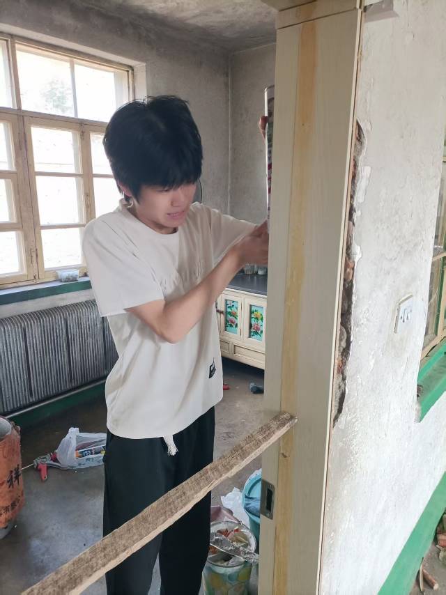 李昊阳个人生活照3