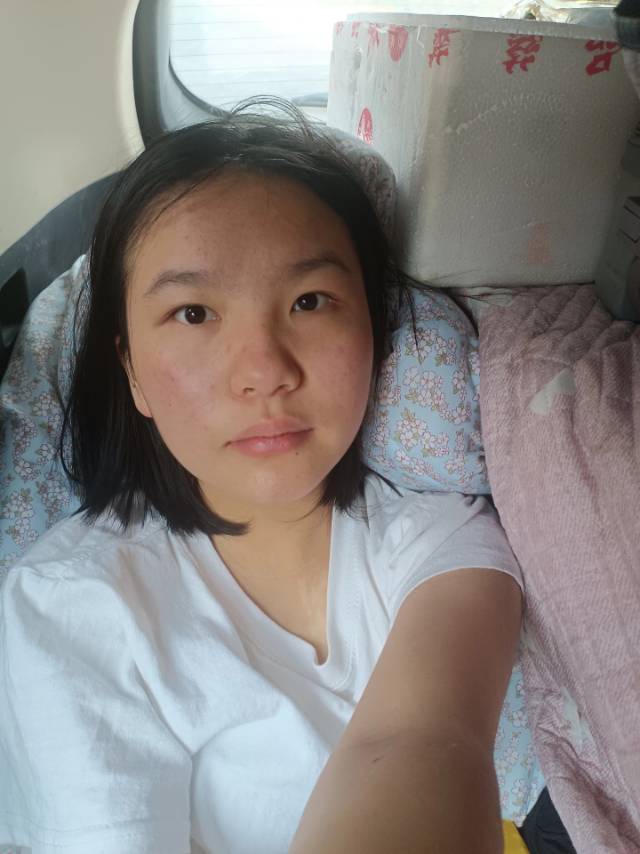 李瑞个人生活照1