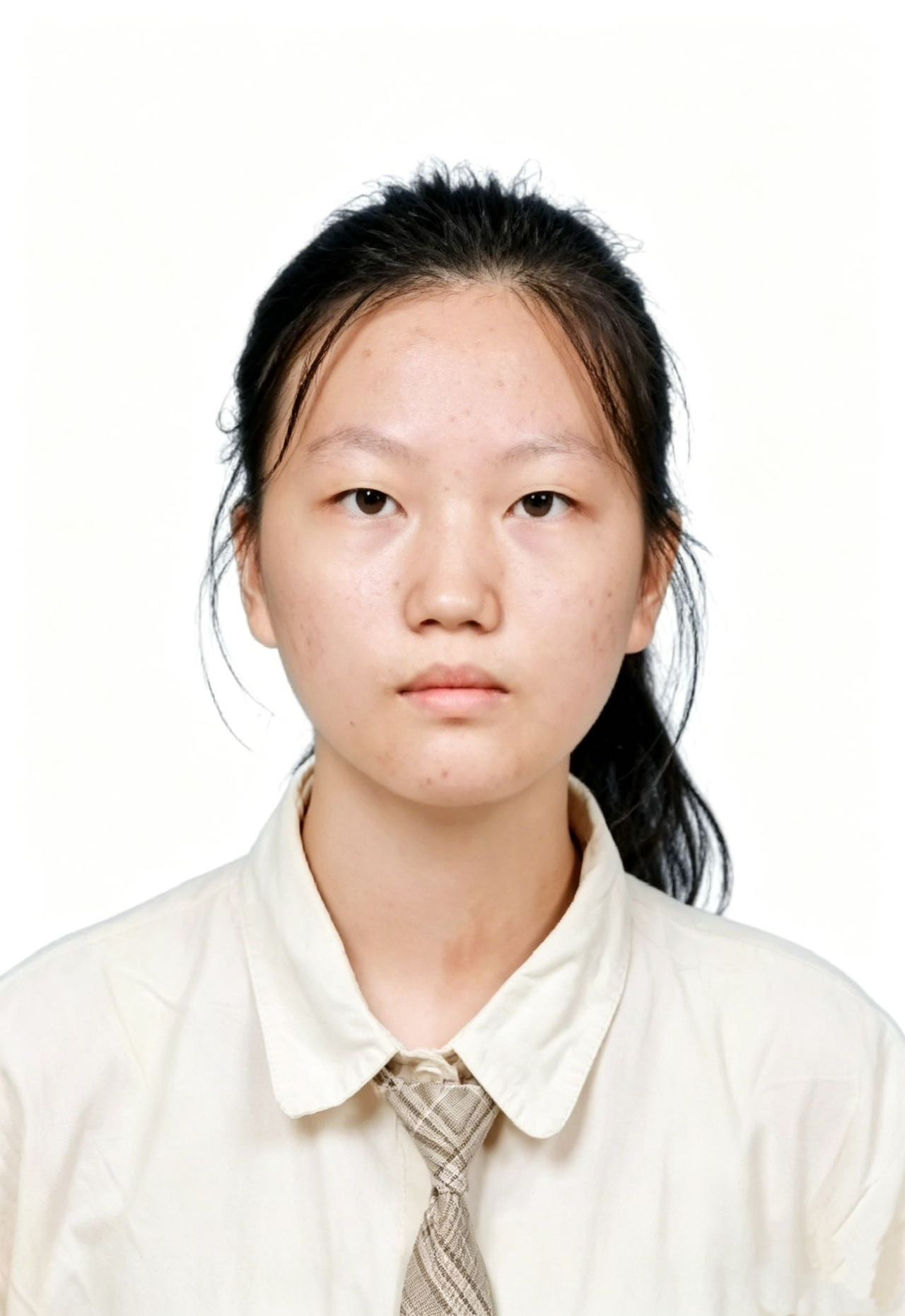 尹静个人生活照1