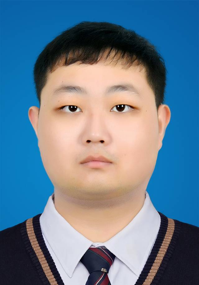 张骏骁