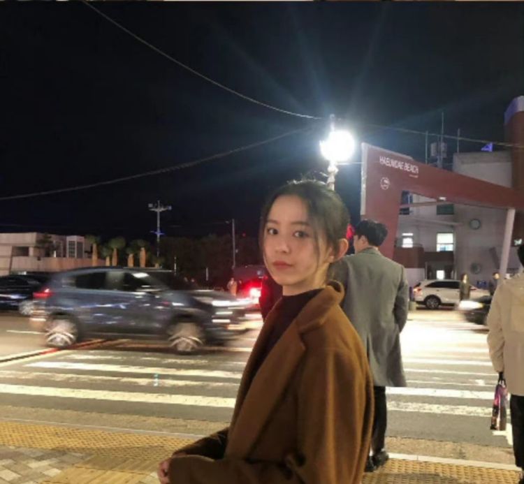 李莹