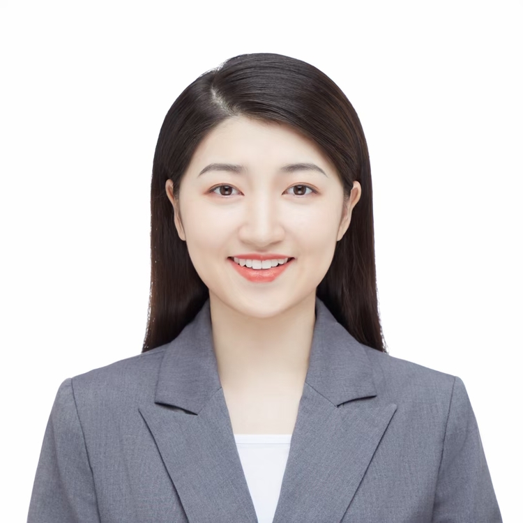 李泽伦