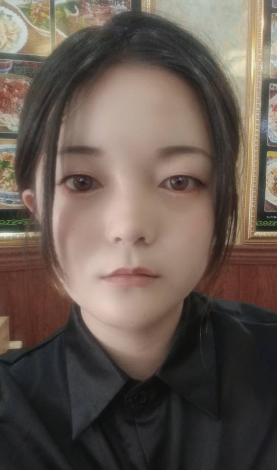 张艺馨