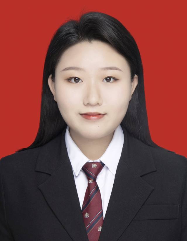 廉佳颐