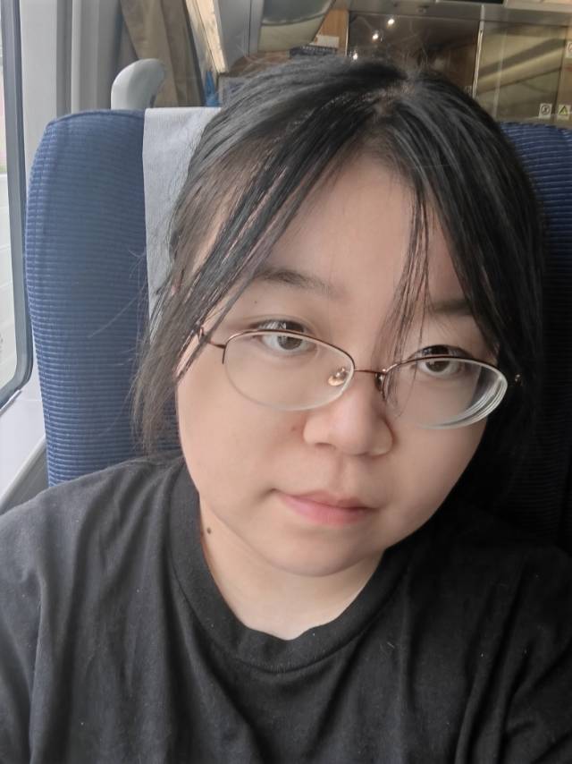 黄潇凡的头像