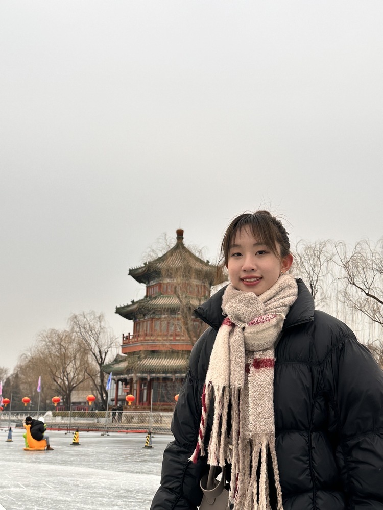 张潇冉