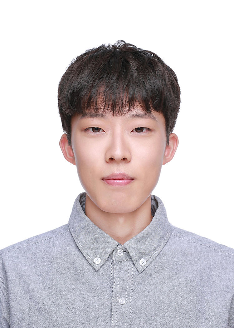 李