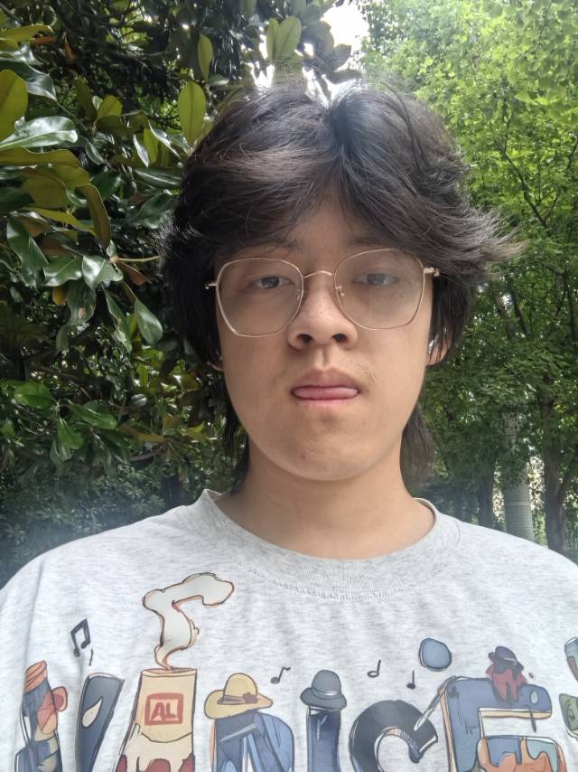 秦睿涵的头像