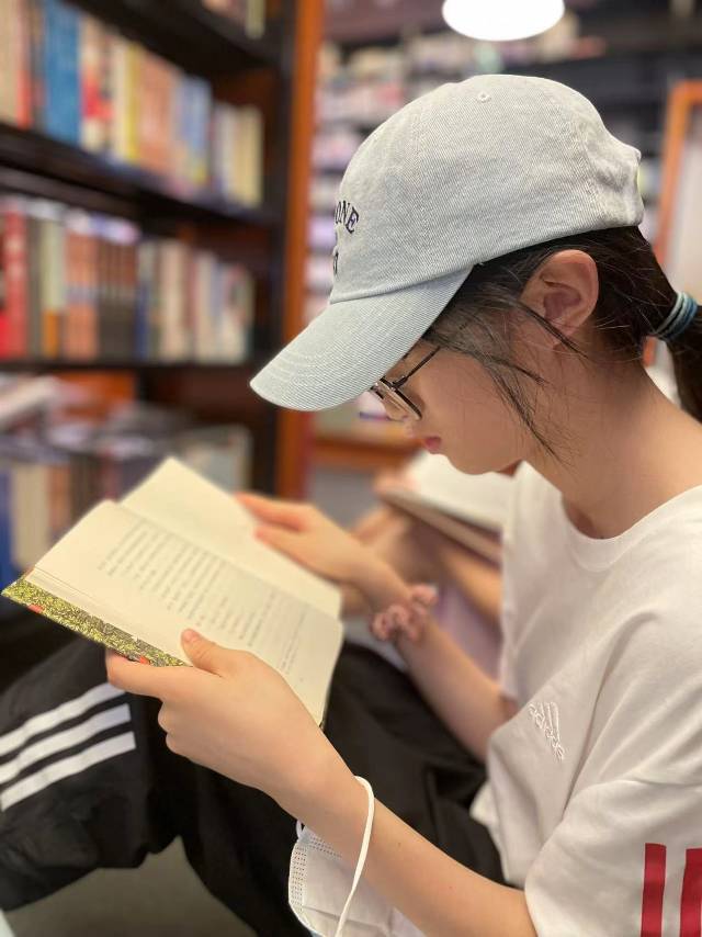 胡心窈的头像